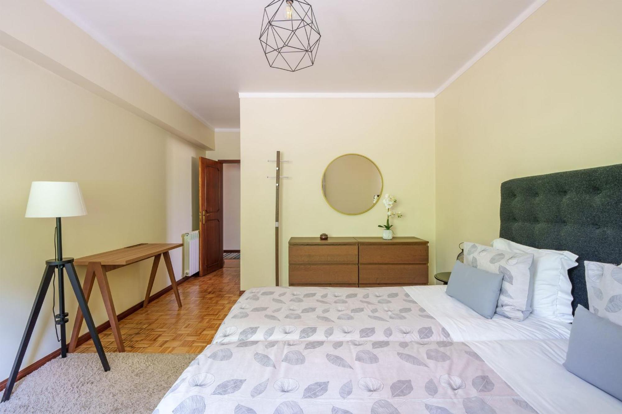 Apartment T3 Em Pombal *